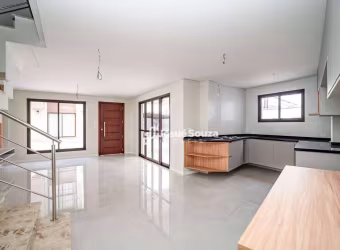 Sobrado em condomínio não geminado com 3 dormitórios à venda, 127 m² por R$ 890.000 - São Lourenço - Curitiba/PR
