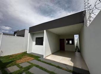 Casa para Venda em Campo Grande, São Francisco, 3 dormitórios, 1 suíte, 2 banheiros, 1 vaga