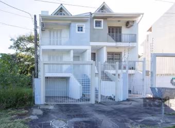 Venha conhecer esta encantadora residência localizada no bairro Espírito Santo com espaços amplos, esta casa oferece o conforto e a praticidade que você procura.&lt;BR&gt;&lt;BR&gt;Ao adentrar, você s