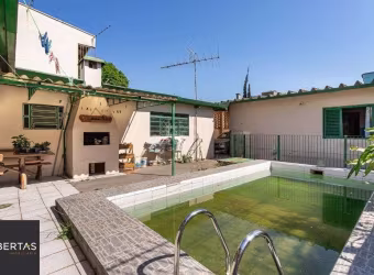 Casa para Venda - 143.32m², 3 dormitórios, sendo 1 suites, 5 vagas - Parque Sant