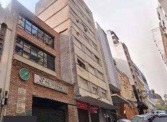 Apartamento de 1 dormitório no Centro