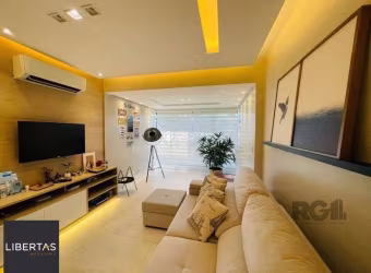 Cobertura para Venda - 209m², 3 dormitórios, sendo 1 suites, 2 vagas - Bela Vist