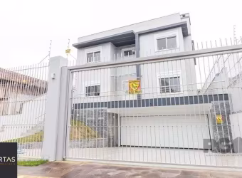 Excelente casa de 254m² com 4 dormitórios sendo 3 suítes.