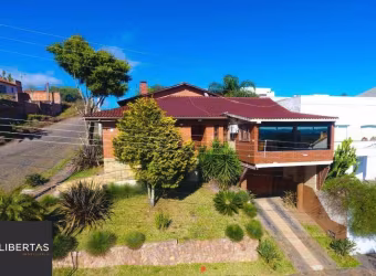 Casa com 4 dormitórios (1 sendo suíte) por R$ 2.500.000,00 na Rua Gaudie Ley Gar
