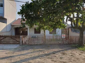 Casa Residencial 3 quartos à venda no Bairro BRASILIA em ITAPOA por R$ 850.000,00