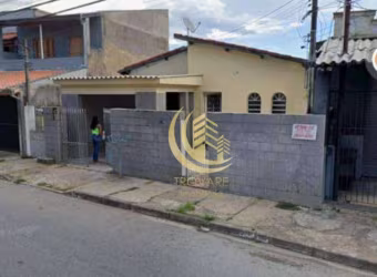 Casa com 3 dormitórios à venda, 540 m² por R$ 700.000,00 - Areão - Taubaté/SP