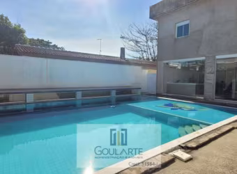 Casa alto padrão com 7 dormitórios sendo 6 suítes, lazer no quintal - PERNAMBUCO - Guarujá/SP