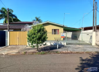 Casa com 3 quartos à venda na Rua César de Oliveira Bertin, Jardim Vale Verde, Londrina por R$ 380.000