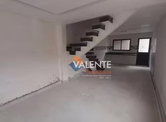 Sobrado com 3 dormitórios à venda, 108 m² por R$ 750.000,00 - Caiçara - Praia Grande/SP