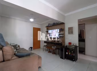 Apartamento com 2 dorms, Centro, São José do Rio Preto - R$ 330 mil, Cod: 7647