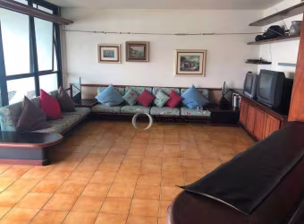 Apartamento com 3 dormitórios à venda, 160 m² por R$ 2.000.000,00 - Astúrias - Guarujá/SP