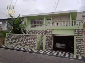 Casa com 3 dormitórios à venda, 149 m² por R$ 950.000,00 - Nossa Senhora do Rosário - São José/SC