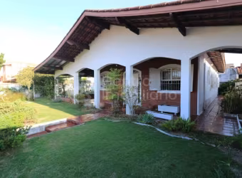 CASA à venda com 4 quartos em Peruíbe, no bairro Parque Balneario Oasis