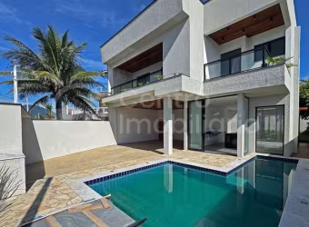 CASA à venda com piscina e 4 quartos em Peruíbe, no bairro Balneario Sao Joao Batista