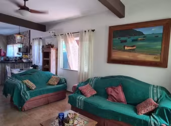 Casa para Venda em Cabo Frio, PERÓ, 2 dormitórios, 1 suíte, 3 banheiros, 2 vagas