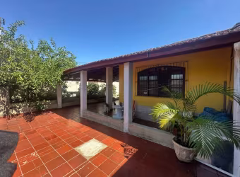 Casa para Venda em Itanhaém, Gaivota, 3 dormitórios, 2 suítes, 1 banheiro, 3 vagas