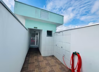 Casa para Venda em Itanhaém, Nova Itanhaém, 2 dormitórios, 2 suítes, 1 banheiro, 1 vaga