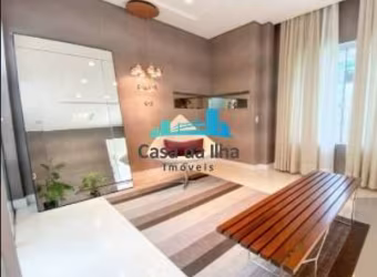 Casa com 4 quartos à venda no Córrego Grande, Florianópolis  por R$ 2.700.000