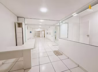 Sala Comercial para Locação a 50m do Mar – 122m² em Localização Privilegiada
