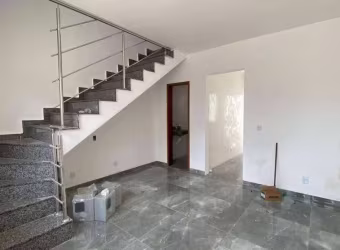 Casa com 2 dormitórios à venda, 65 m² por R$ 275.000,00 - Masterville - Sarzedo/MG