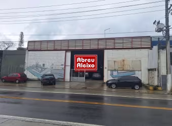 GUARULHOS - JARDIM AEROPORTO - VENDE GALPÃO COM ÁREA DE 600 M² + 200 M² DE MEZANINO - FRENTE PARA DUAS RUAS - PONTO MOVIMENTADO COM FÁCIL ACESSO A RODOVIA PRESIDENTE DUTRA