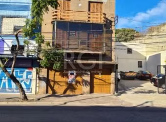 Apartamento para Venda - 82.76m², 2 dormitórios, 1 vaga - São João - Apartamento 02 dormitórios, sacada, sala de estar, sala de jantar, banheiro social, cozinha com armários, área de serviço, dependên