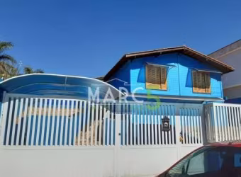 Casa em condomínio fechado com 2 quartos à venda no Arujá Country Club, Arujá , 219 m2 por R$ 1.100.000