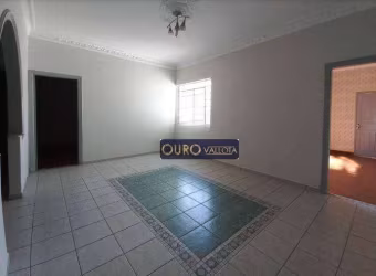 Imóvel comercial com 2 casas no terreno