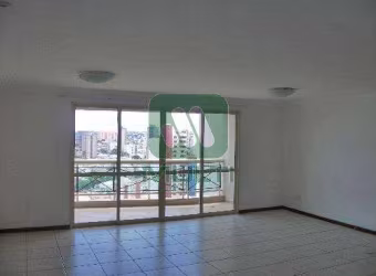 Apartamento com 4 quartos para alugar no Centro, Uberlândia  por R$ 3.500