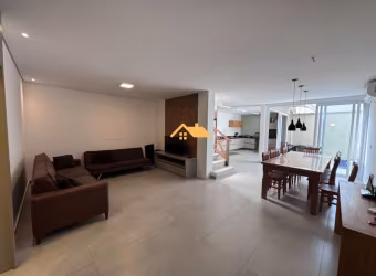 Casa de luxo em condomínio na cidade de São Sebastião-SP, Juquehy: 4 quartos, 4 suítes, 3 salas, 5 banheiros, 2 vagas, 200m².