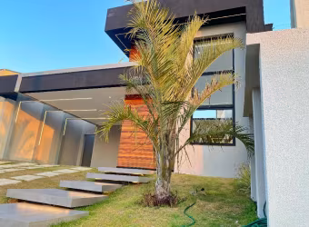 MARAVILHOSA casa TÉRREA no Residencial VENEZA para venda tem 175 m² 3quartos 1 suíte PISCINA/GOURMET