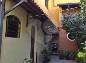 Sobrado com 4 quartos à venda em Vila Nova Mazzei - SP