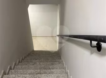 Apartamento com 2 quartos à venda ou para locação em Centro - SP