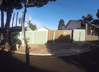 Casa a venda no bairro Centro em Marialva!