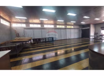 Sala Comercial para alugar em Centro de 470.20m²