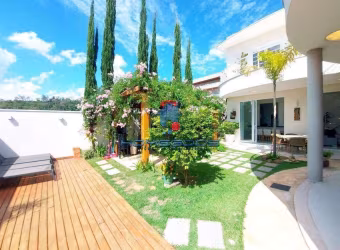 Casa de Condomínio para venda em Roncáglia de 242.00m² com 3 Quartos, 1 Suite e 4 Garagens