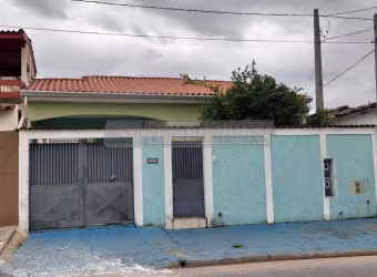 Casa para venda em Vila Aeroporto de 179.00m² com 2 Quartos, 1 Suite e 2 Garagens