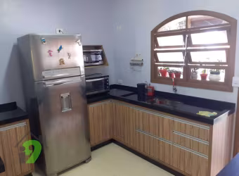 Casa para venda em Jardim Aruan de 71.00m² com 2 Quartos e 1 Garagem