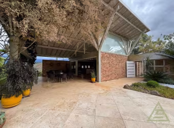 Casa de Condomínio para venda em Itaipava de 715.00m² com 5 Quartos, 5 Suites e 6 Garagens