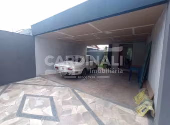 Casa para venda em Jardim Acapulco de 150.00m² com 2 Quartos, 2 Suites e 4 Garagens
