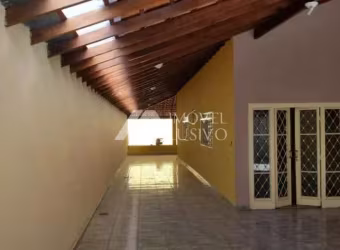 Casa para alugar em Presidente Dutra de 239.00m² com 4 Quartos, 2 Suites e 4 Garagens