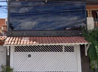 Sobrado para alugar em Vila Curuçá de 200.00m² com 3 Quartos, 1 Suite e 2 Garagens