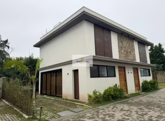 Casa para venda em Maresias de 250.00m² com 3 Quartos, 3 Suites e 3 Garagens