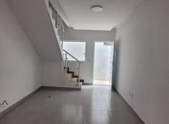 Sobrado para venda em Mirim de 78.00m² com 2 Quartos, 2 Suites e 1 Garagem