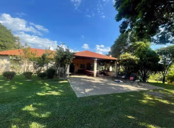 Chácara para venda em Parque Da Grama de 162.00m² com 3 Quartos e 1 Suite