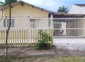 Casa para venda em Matinhos de 120.00m² com 4 Quartos e 4 Garagens