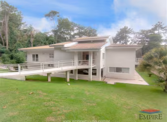 Sobrado para venda em Arujázinho I, Ii E Iii de 550.00m² com 3 Quartos, 3 Suites e 4 Garagens
