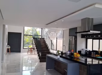 Casa para venda em Condomínio Residencial Green Park de 360.00m² com 4 Quartos, 3 Suites e 4 Garagens