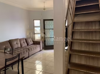 Casa para venda em Parque Dos Pinus de 182.00m² com 3 Quartos, 1 Suite e 2 Garagens