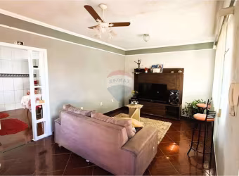 Casa para venda em Jardim Esplanada de 260.00m² com 4 Quartos e 1 Garagem